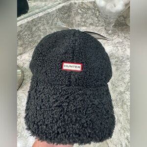 Hunter Black Sherpa Hat